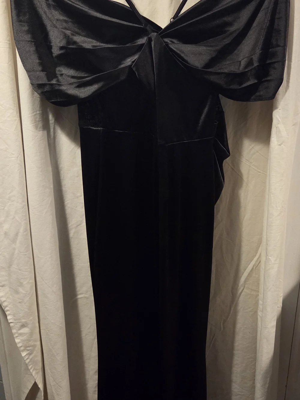 SHEIN Black Satin Draped Chemise with Lace Insets